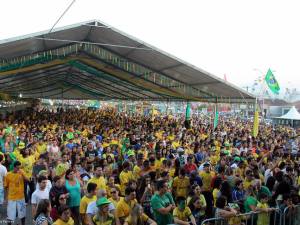 Festa de S. Pedro e Arena aprovadas por turistas e moradores