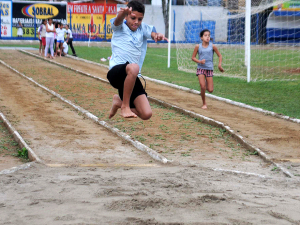 Jogos Recreativos da Educação reúnem duas mil crianças no Estádio Municipal