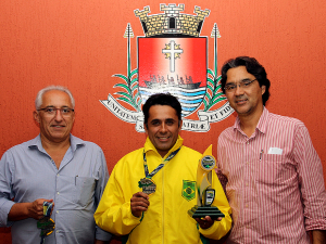 Sandro Gonçalves é campeão do Campeonato Brasileiro de Karatê