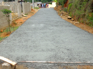 Prefeitura finaliza concretagem no bairro do Ipiranguinha