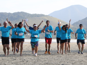 Desafio 28 Praias de Revezamento desembarca em Ubatuba