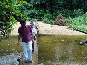 Prefeitura constrói pontes nos quilombos da Fazenda e do Jambeiro