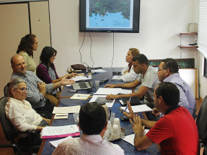 Prefeitura e equipe do Projeto Litoral Sustentável discutem Regularização Fundiária