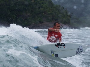 Fins de semana de novembro serão de muito surf em Ubatuba