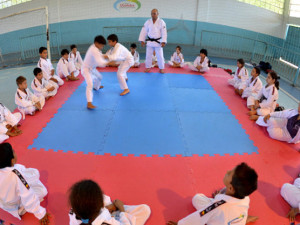 Torneio de judô do Projeto Aprendiz de Samurai acontece no sábado, 12