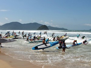 Circuito Brasileiro de Stand Up Paddle valoriza e movimenta região sul de Ubatuba