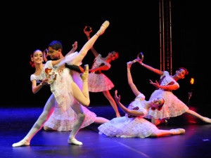 Centro de Convenções sedia neste mês Festival Dança Ubatuba