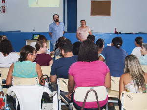 Secretaria de Saúde de Ubatuba capacita funcionários sobre vacinação