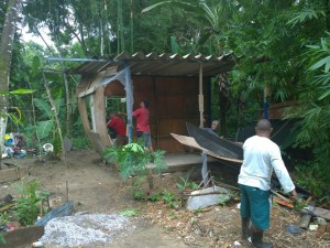 Prefeitura de Ubatuba demole obras irregulares no Taquaral e Estufa 2