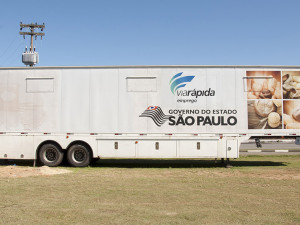 Carreta do Programa Via Rápida Emprego chega a Ubatuba