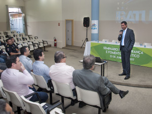 Seminário de Segurança e Fomento Turístico aborda importância de trabalho integrado no município