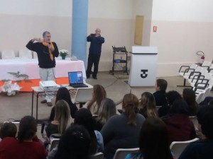 Professores da Rede Municipal de Ensino terão aulas gratuitas de Italiano