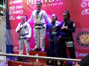 Atleta de Ubatuba vence mundial de JiuJistu no fim de semana