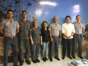 Prefeito Sato recebe representantes do Corpo de Bombeiros e GbMar