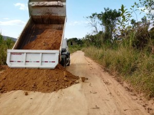 Prefeitura de Ubatuba investe em manutenção de estradas