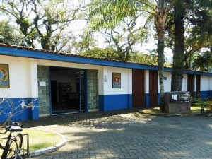 Biblioteca Ateneu Ubatubense fecha temporariamente para realização de benfeitorias