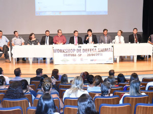 Prefeito de Ubatuba participa de abertura de workshop sobre defesa dos animais