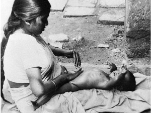 Massagem “shantala” é um dos destaques da Semana do Bebê de Ubatuba