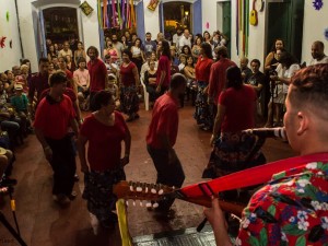 Projeto em Ubatuba promove valorização do fandango caiçara