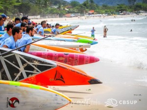 Praia do Sapê, em Ubatuba, sedia Super SUP Brasil 2018