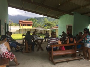 Representantes da Prefeitura Participam de reunião com comunidade da Folha Seca