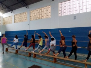 Grupos de pilates têm início na região Sul de Ubatuba