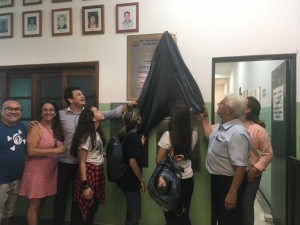 Jubileu de Ouro da EM Tancredo homenageia figuras importantes para história da Escola