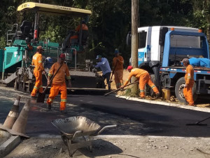 Prefeitura de Ubatuba lança programa de recuperação da malha viária