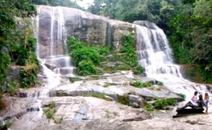 cachoeira da escada