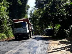 Almada e Sesmaria são contemplados com pavimentações