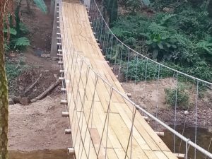 Prefeitura conclui ponte na Fazenda da Caixa