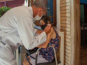 Ubatuba altera vacinação contra a Covid-19 durante megaferiadão