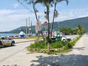 Diretoria de Trânsito informa mudança de mão na avenida da praia na Maranduba