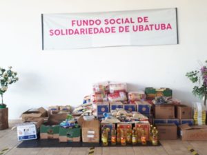 Secretaria de Esportes entrega mais de uma tonelada de alimentos para o Fundo Social