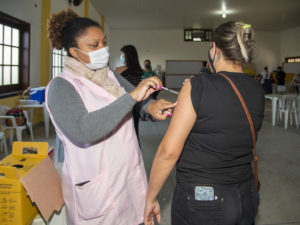 Festa do Divino: Sábado e domingo têm vacinação da Influenza e da Covid