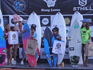 Atletas de Ubatuba têm destaque no Hang Loose Surf Attack
