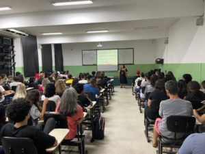 EM Tancredo promove reunião com integrantes de programas de estágio