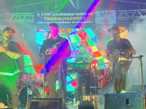 20ª Festa do Trabalhador começa com muito pagode e diversão