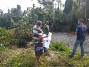 Prefeitura e empresa vistoriam área da nova ponte do Rio Bonito