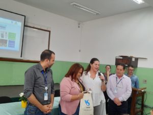 Fundo Social de Ubatuba recebe 775 cobertores da Sabesp