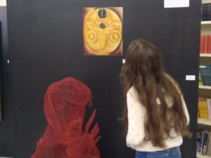 Exposição “Diálogos com o Modernismo” é montada na escola Idalina Graça