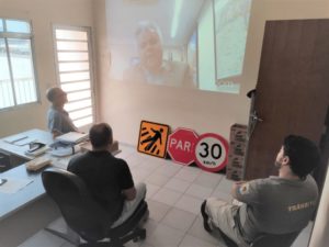Diretoria de Trânsito de Ubatuba participa de evento online do Cetran