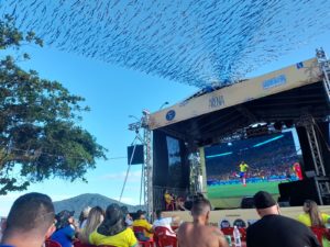 Arena Copa tem jogo do Brasil e show com banda e Dj na Av. Iperoig