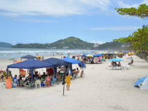 Prefeitura intensifica ações de fiscalização e orientação em praias da cidade