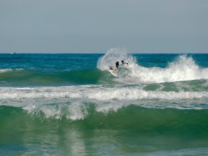 Inscrições abertas para segunda etapa do Circuito Filipe Toledo Kids On Fire