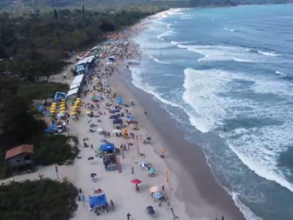 Ubatuba é citada como 2ª melhor praia para aprender a surfar
