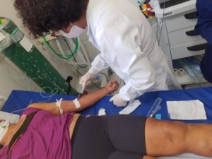Saúde: Prontos Atendimentos realizam coleta de exames laboratoriais