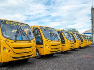 Veículos do transporte escolar percorrem mais de mil quilômetros por dia