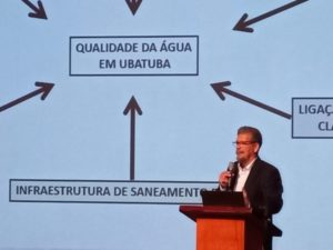 Cerca de 600 educadores participam de palestra sobre Dia da Água