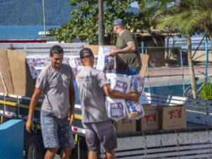 FSS envia materiais de limpeza e mantas para Rio Grande do Sul